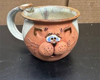 Mellow Mud Cat Face Pottery Mug Signed and Dated 1990