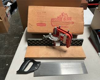 Craftsman 881.3632 Adjustable Miter Box with Sears Back Saw and Original Box
