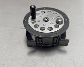 Pflueger Progress No. 1774 Single-Action Fly Fishing Reel