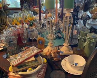 Decorative glassware