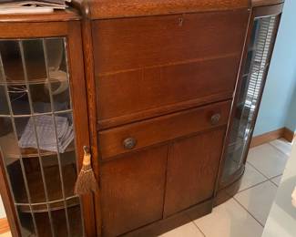 Antique oak cabinets 