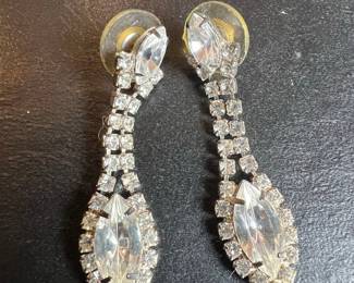 Vintage Rhinestone Drop Earrings