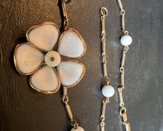 Vintage Crown Trifari Camellia Flower Necklace
