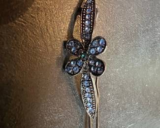 Floral Rhinestone Hair Clip