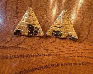 14k Gold Textured Triangle Earrings