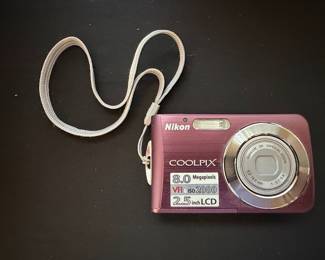 Nikon Coolpix S210 Digital Camera Set