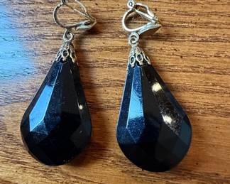 Vintage Black Faceted Teardrop Clip-On Earrings