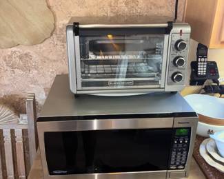 Countertop Oven And Microwave