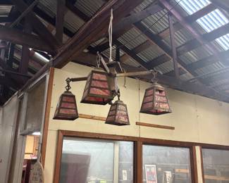 ANTIQUE LIGHT FIXTURE-ONE SHADE HAS DAMAGE