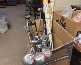 GOLF CLUBS