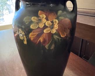 JWMcCoy  pottery vase 1905-1912