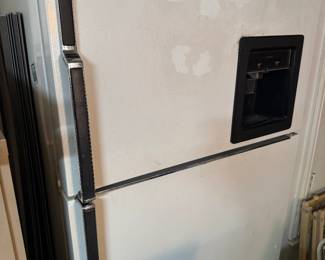 Outdoor beer fridge, Kenmore
