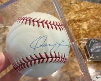 New York Yankees Signed Baseballs/ Jesse Barfield, Patrick Kelly, Charlie Hayes, Oscar Gamble, Jack Jackal. 