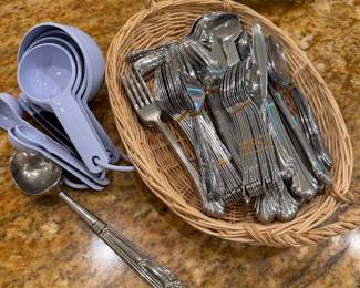 Kitchenwares, Utensils