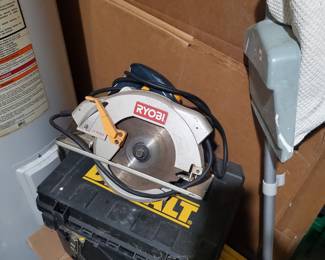 Ryobi saw