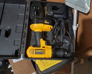 Dewalt drill 
