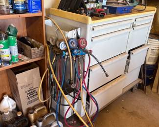 Tool Cabinet Hoses And Gauges
