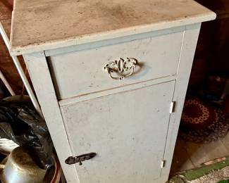 Vintage Wooden Drawer and Cabinet Combo (Garage Storage) with Contents