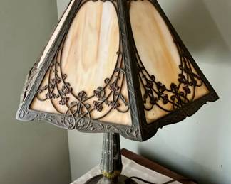 Vintage Pittsburgh Slag Glass Lamp (Heavy!)