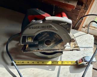 Black & Decker 13-Amp 7-1/4-Inch Laser Guided Circular Saw