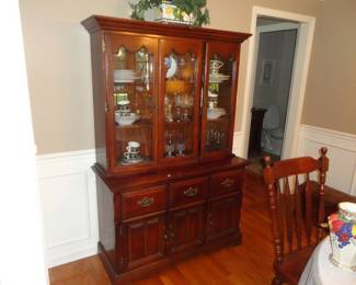Display Cabinet is smaller size