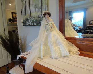 1953 Porcelain Jacquline Kennedy Heirloom Doll
