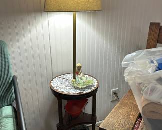 Lamp Table 