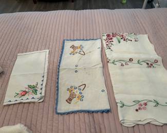 Embroidered table runner/table cloth 