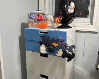 Halloween decos 