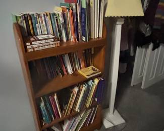 nice childrens books, 100's of childrens books well cared for. 