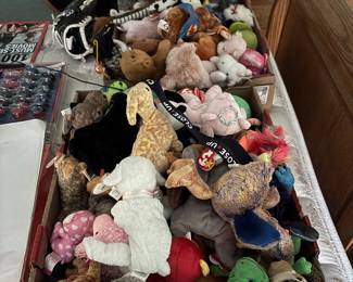 100s  beanie babies i