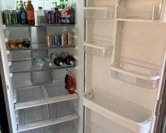 Freezer-less refrigerator 