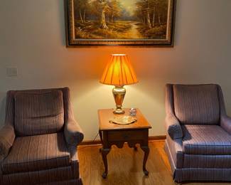 Chairs brand Kay City, table Thomasville