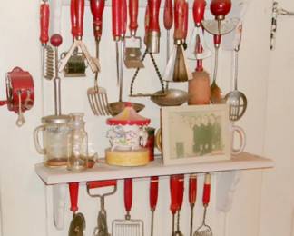 RED HANDLE WARE