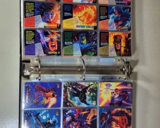 TRADING CARD ALBUM