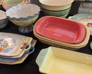 Pfaltzgraff Pistoulet dinnerware set of 128 pieces (Sold as full set)