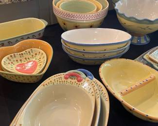 Pfaltzgraff Pistoulet dinnerware set of 128 pieces (Sold as full set)