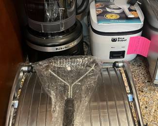 Rice Cooker (never-used, brand new), KitchenAid Food Processor, VillaWare Panini Grill
