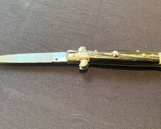 Vintage 1980s Italian switchblade, stamped “J INOX” from Maniago, Italy