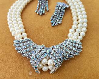 Beautiful Faux pearl and blue rhinestone vintage set
