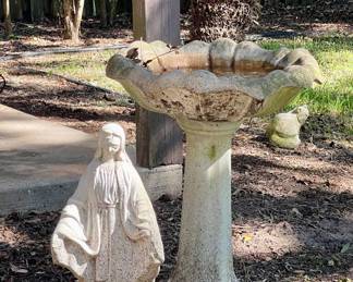 CONCRETE YARD DECOR