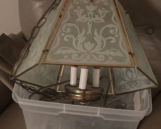 VINTAGE MULTI PANEL ETCHED/FROSTED SWAG LAMP
