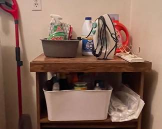 ROLLING CART, CLEANING SUPPLIES