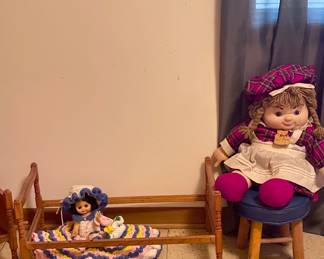 VINTAGE DOLLS, DOLL FURNITURE