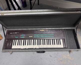 Yamaha DX7 keyboard 