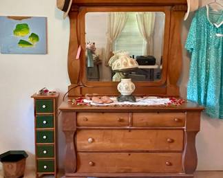 ANTIQUE DRESSER