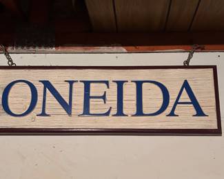 The Oneida 2-sided sign is from the outlet mall in Johnson Creek (not from the casino.