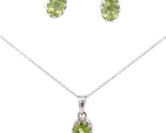 Oval Cut Green Gemstone Stud Crown Earrings & Pendant 2-Piece Set