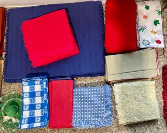 PLACEMATS AND NAPKINS