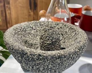 VINTAGE MOLCAJETE LAVA MORTAR & PESTLE